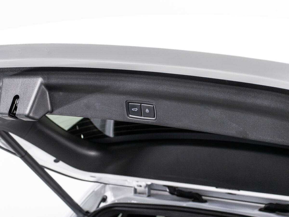 LiXiang L7 2023 года с пробегом. Фото: #14