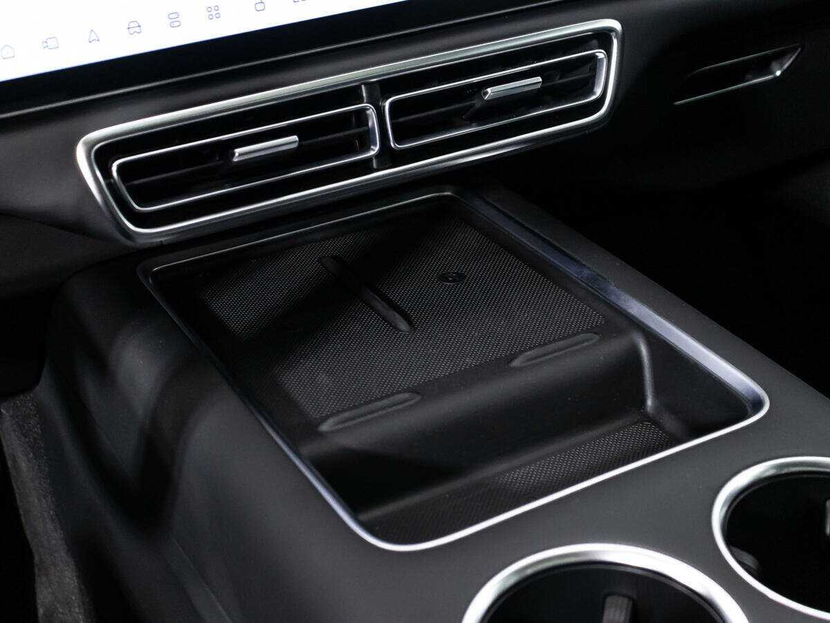 LiXiang L7 2023 года с пробегом. Фото: #19