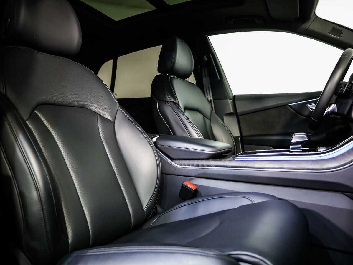 Audi Q8 2019 года с пробегом. Фото: #10