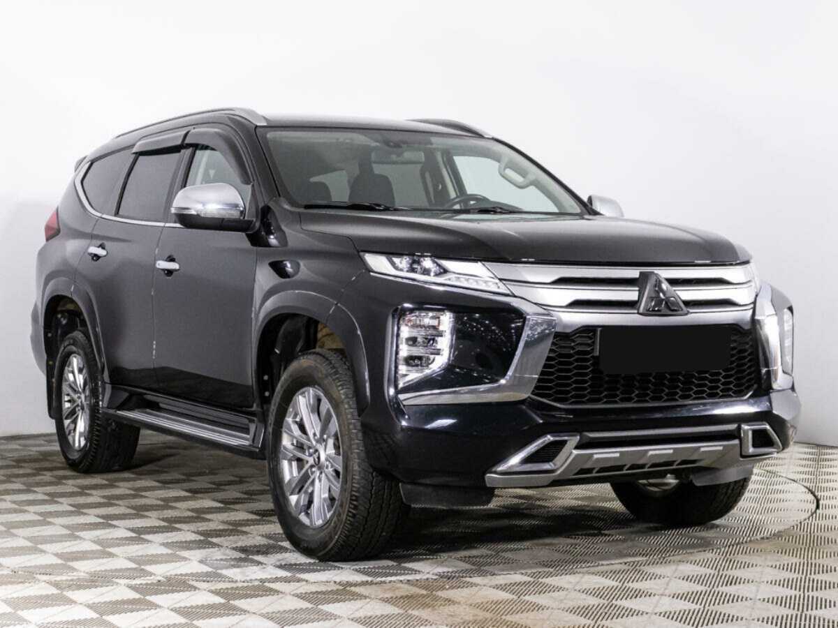 Mitsubishi Pajero Sport 2022 года с пробегом. Фото: #2