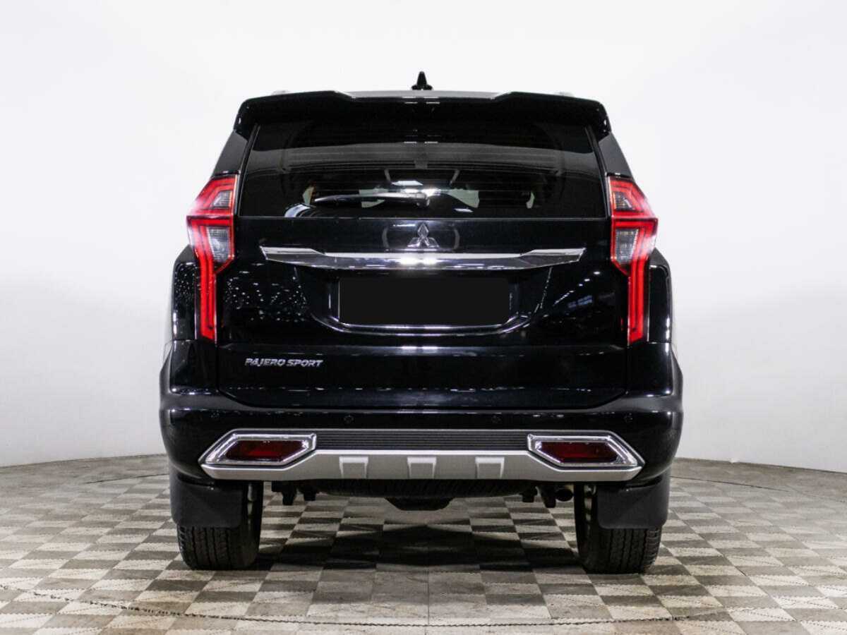 Mitsubishi Pajero Sport 2022 года с пробегом. Фото: #5