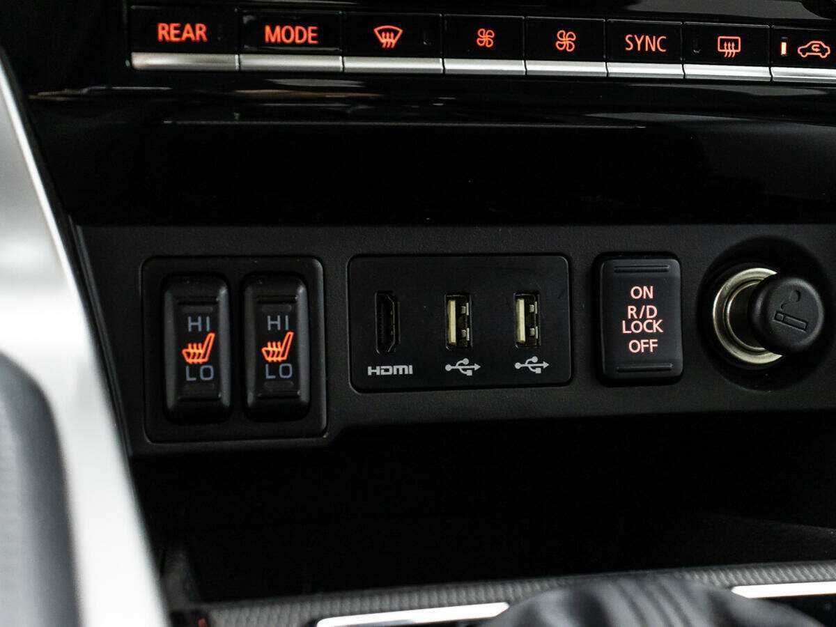 Mitsubishi Pajero Sport 2022 года с пробегом. Фото: #15