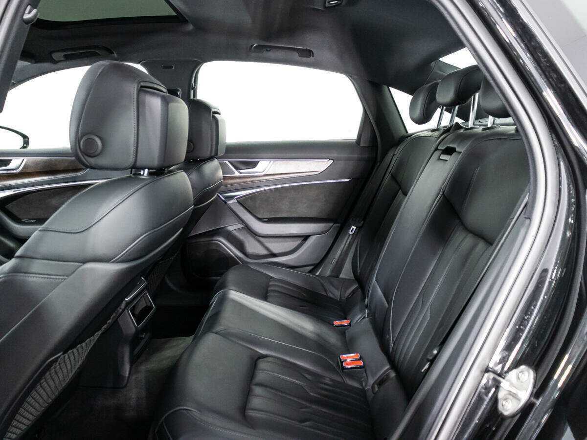 Audi A6 2019 года с пробегом. Фото: #9