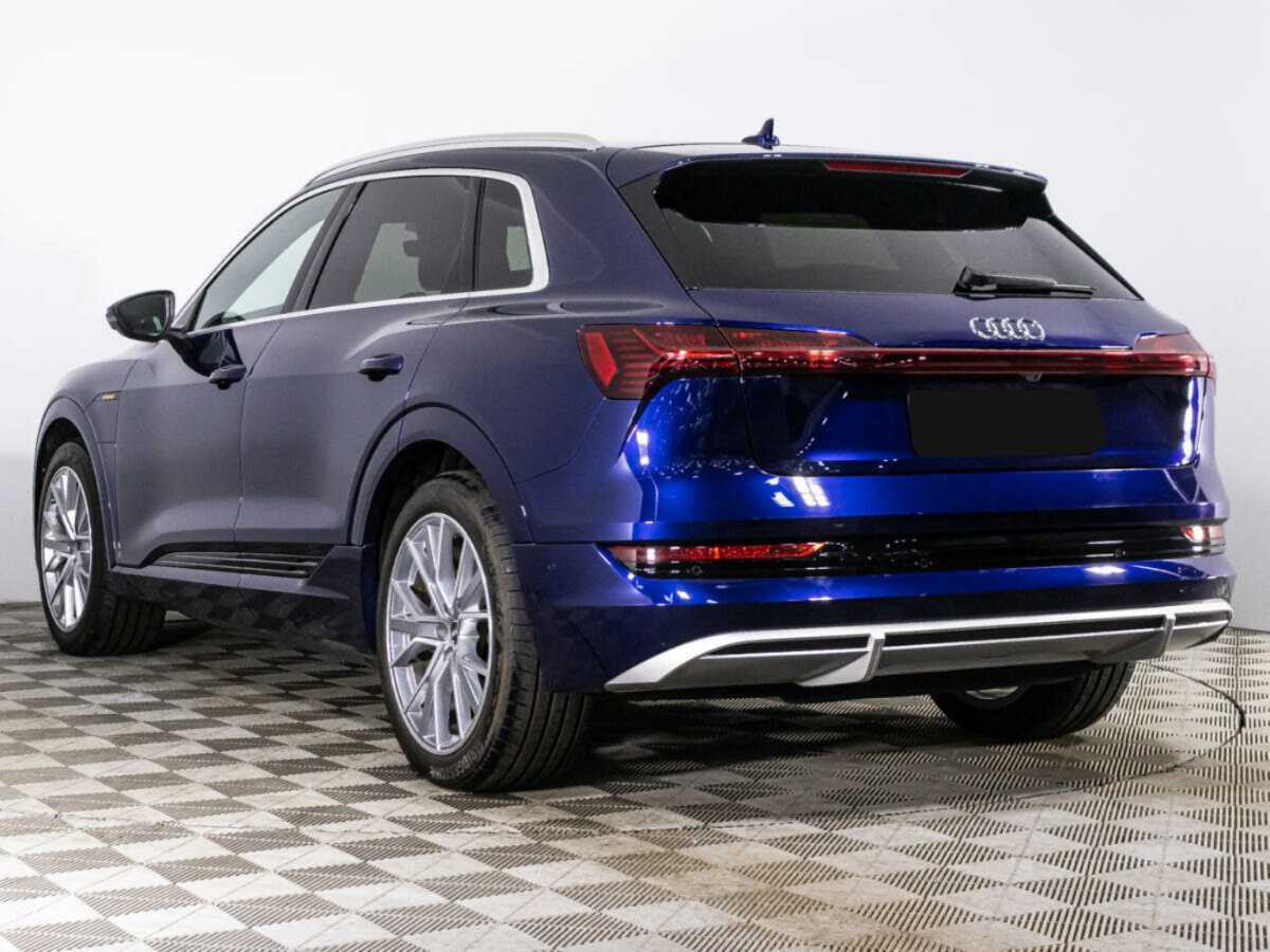 Audi e-tron 2022 года с пробегом. Фото: #5