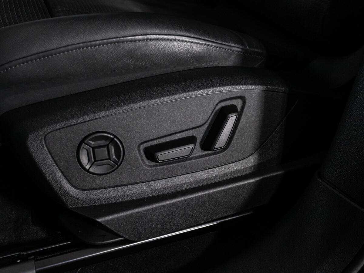 Audi e-tron 2022 года с пробегом. Фото: #18