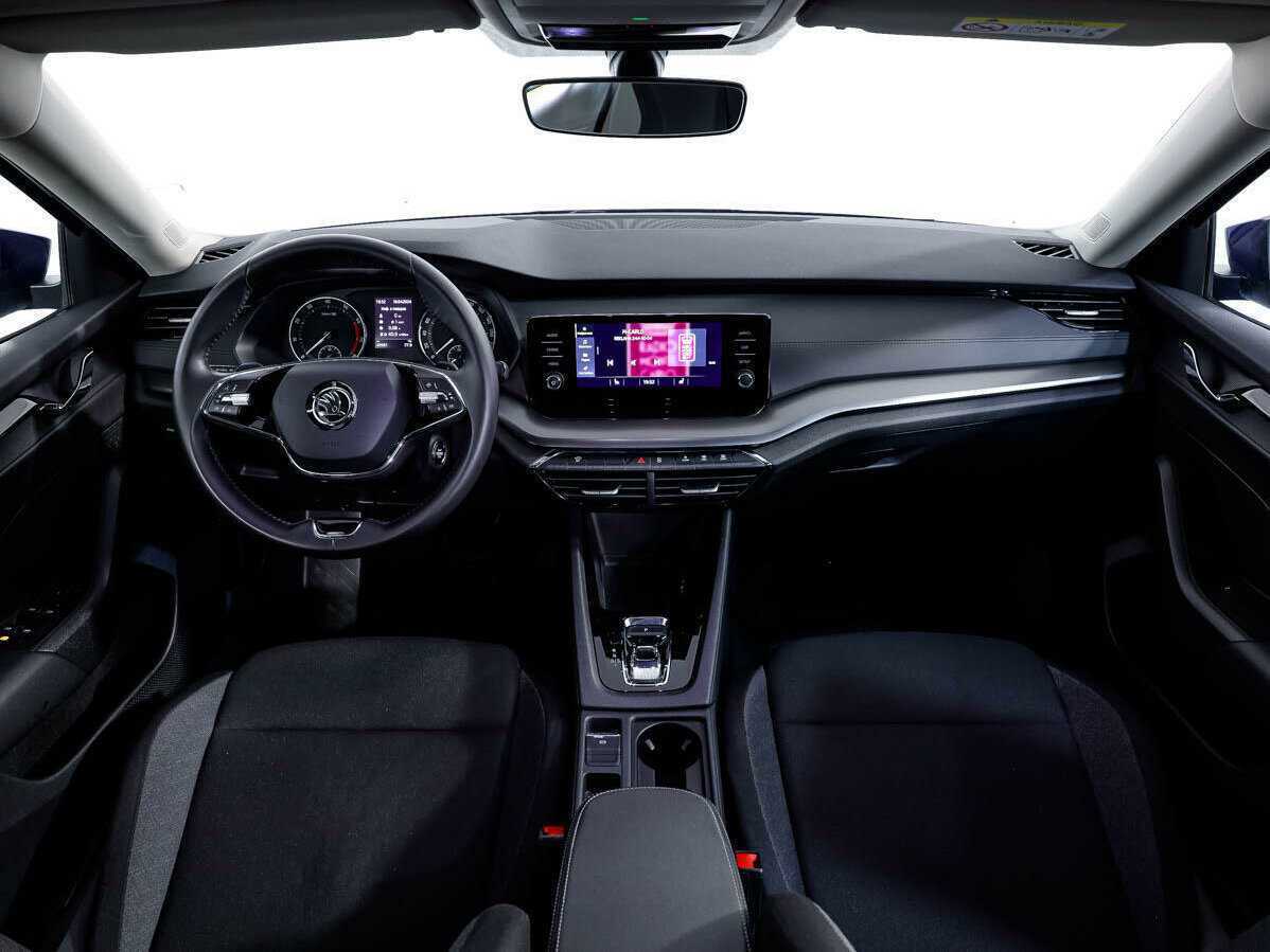 Skoda Octavia 2021 года с пробегом. Фото: #8