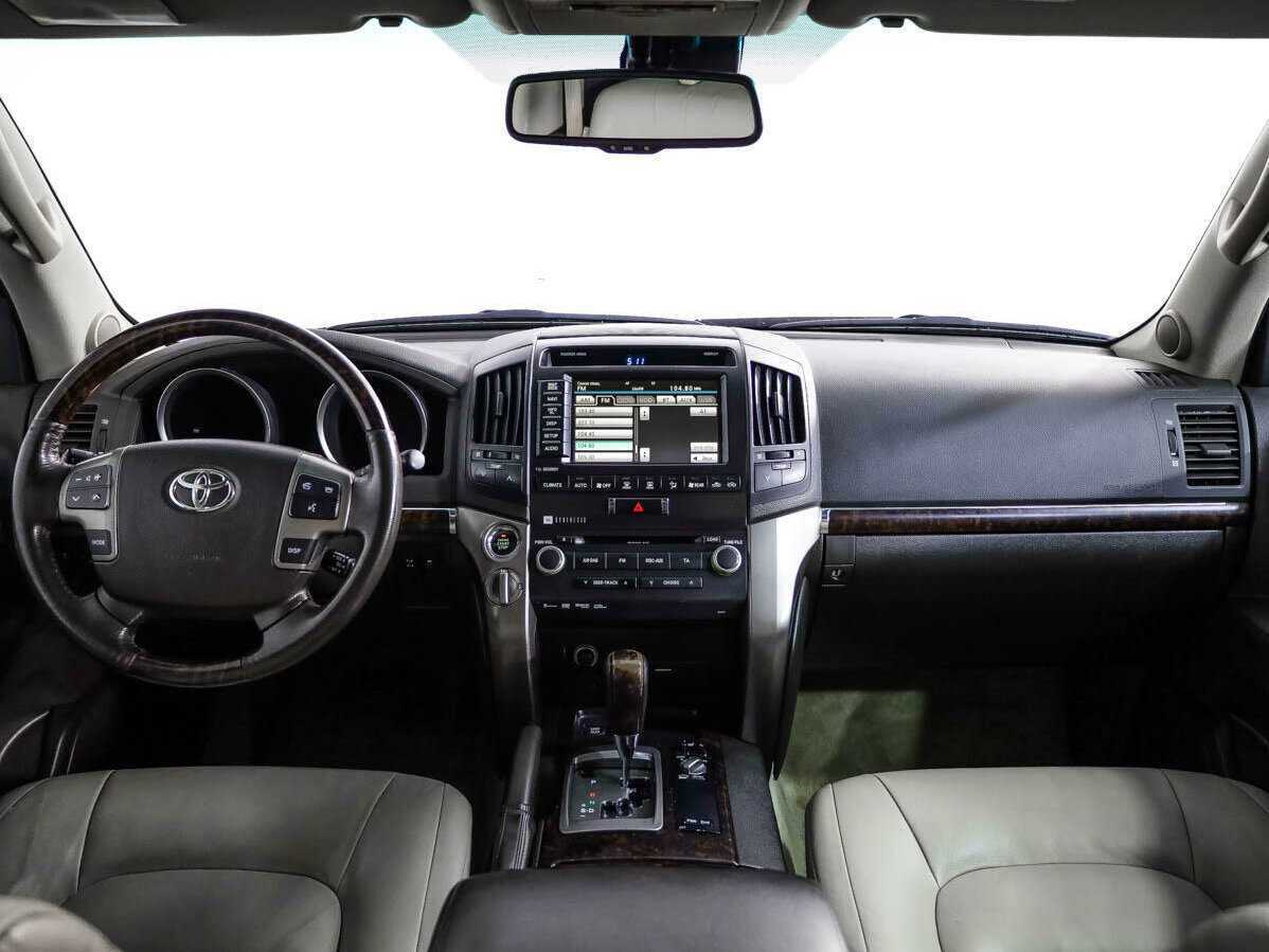 Toyota Land Cruiser 2010 года с пробегом. Фото: #8