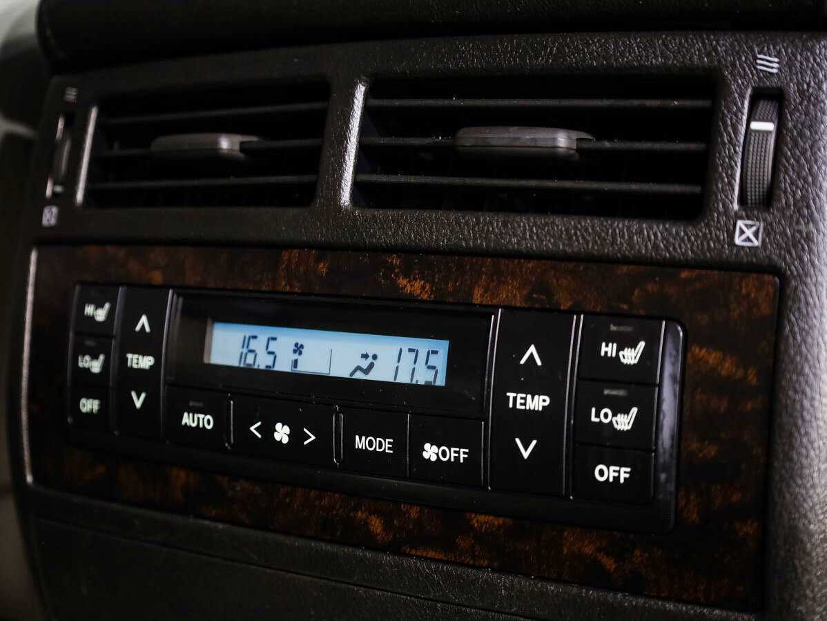 Toyota Land Cruiser 2010 года с пробегом. Фото: #12