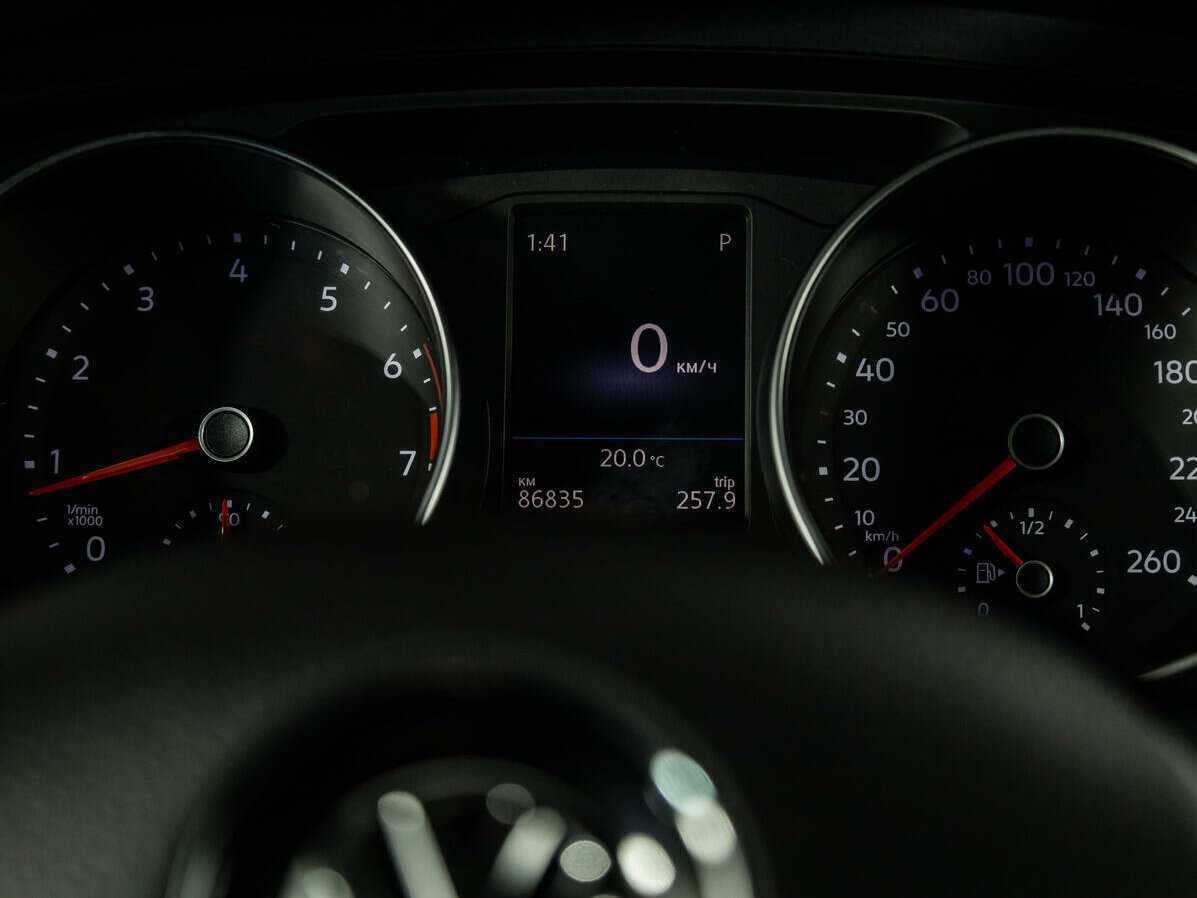 Volkswagen Tiguan 2018 года с пробегом. Фото: #10