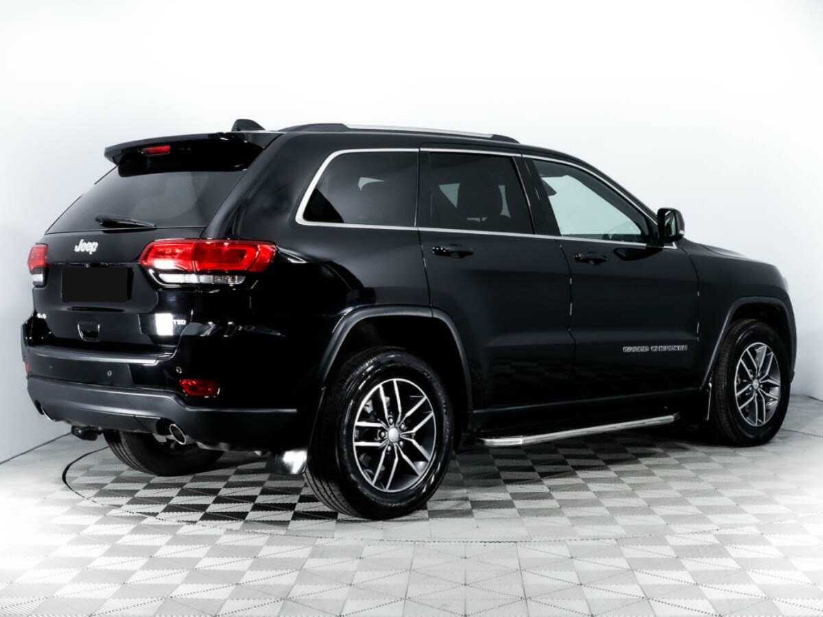 Jeep Grand Cherokee 2018 года с пробегом. Фото: #3