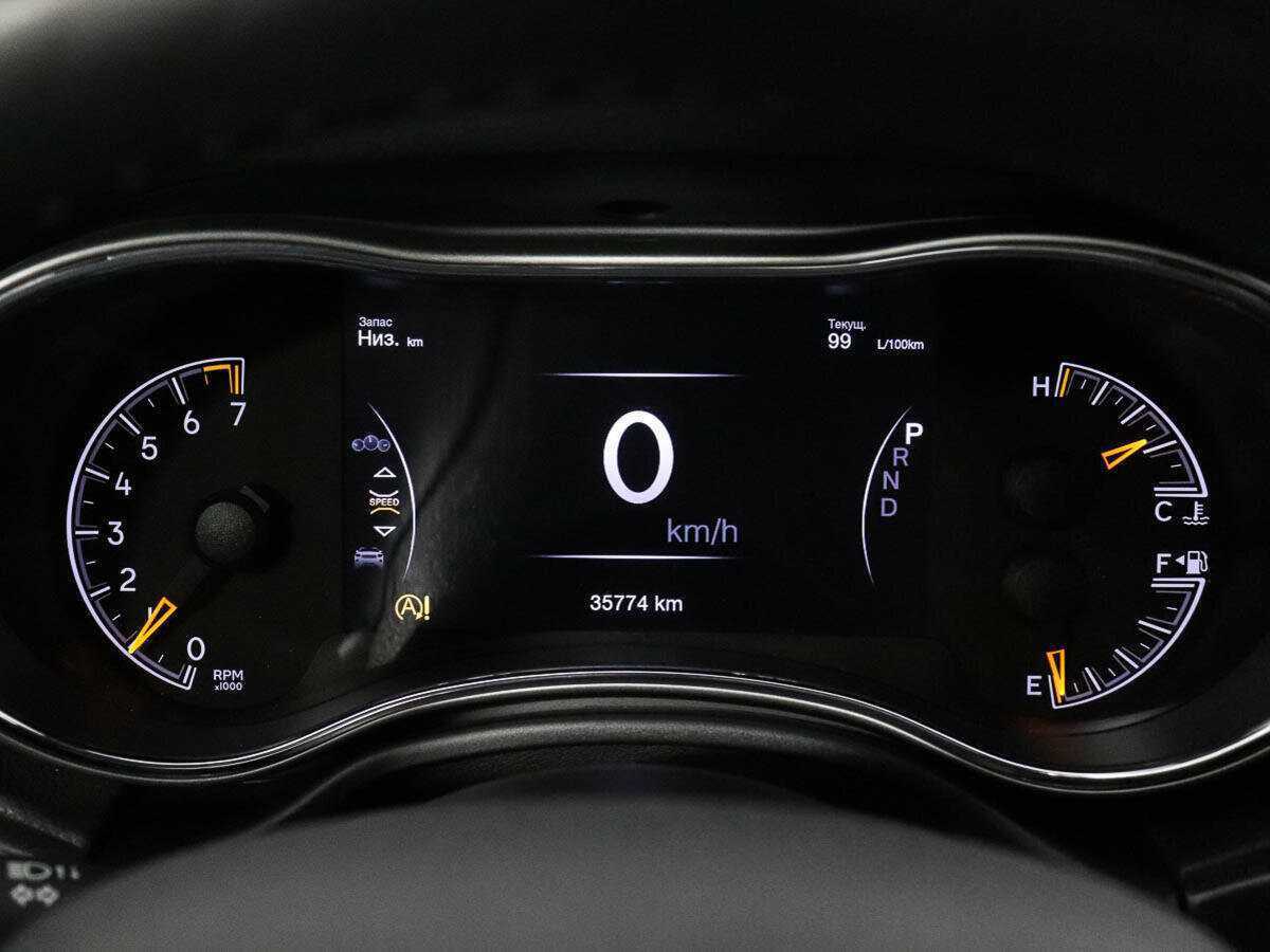 Jeep Grand Cherokee 2018 года с пробегом. Фото: #12