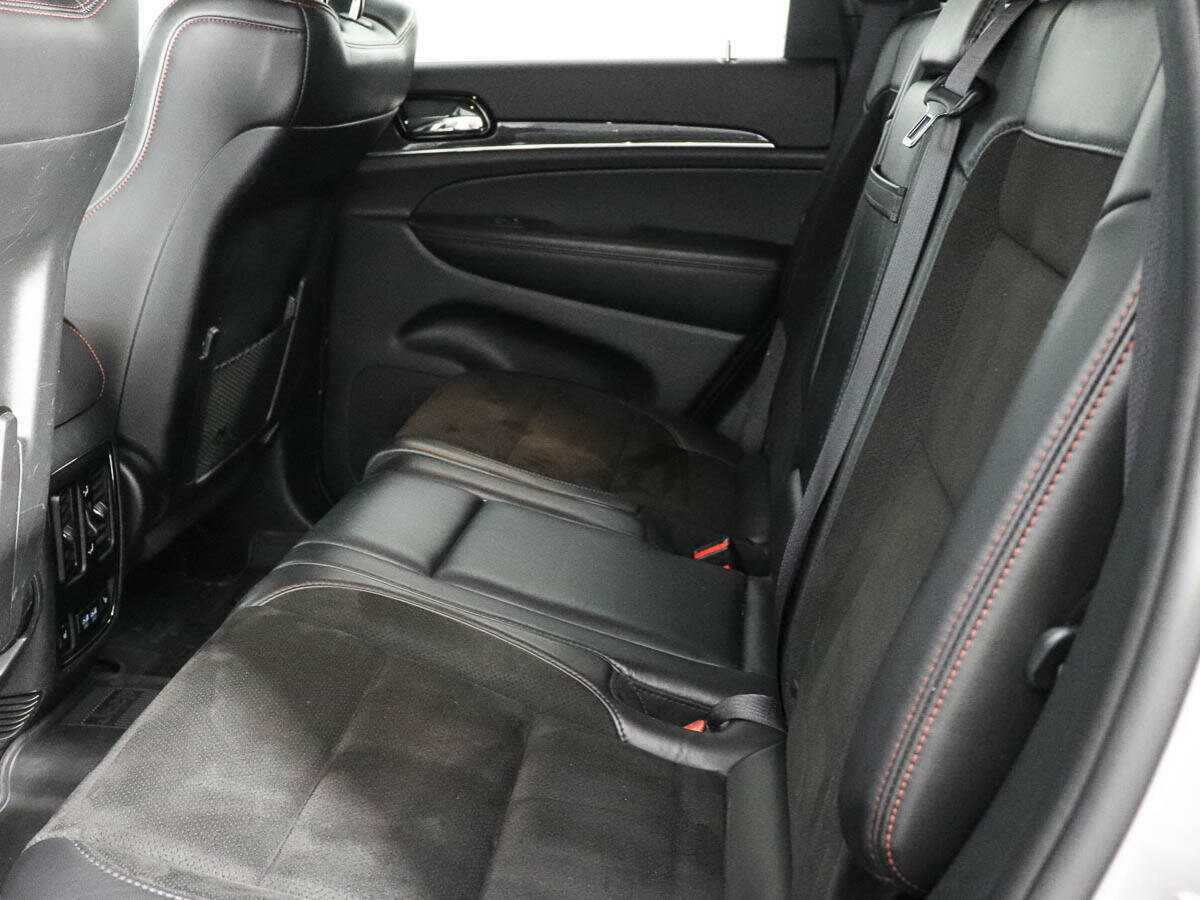Jeep Grand Cherokee 2019 года с пробегом. Фото: #12