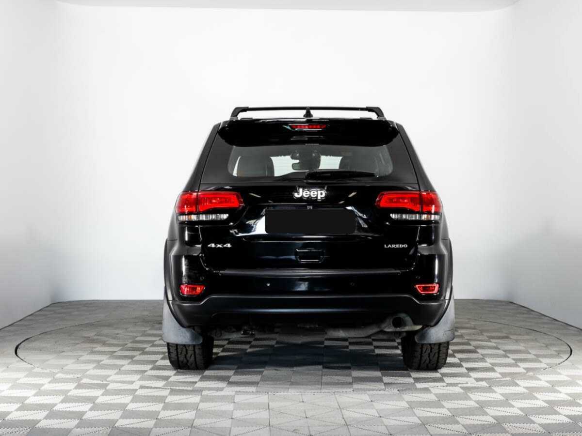 Jeep Grand Cherokee 2018 года с пробегом. Фото: #4