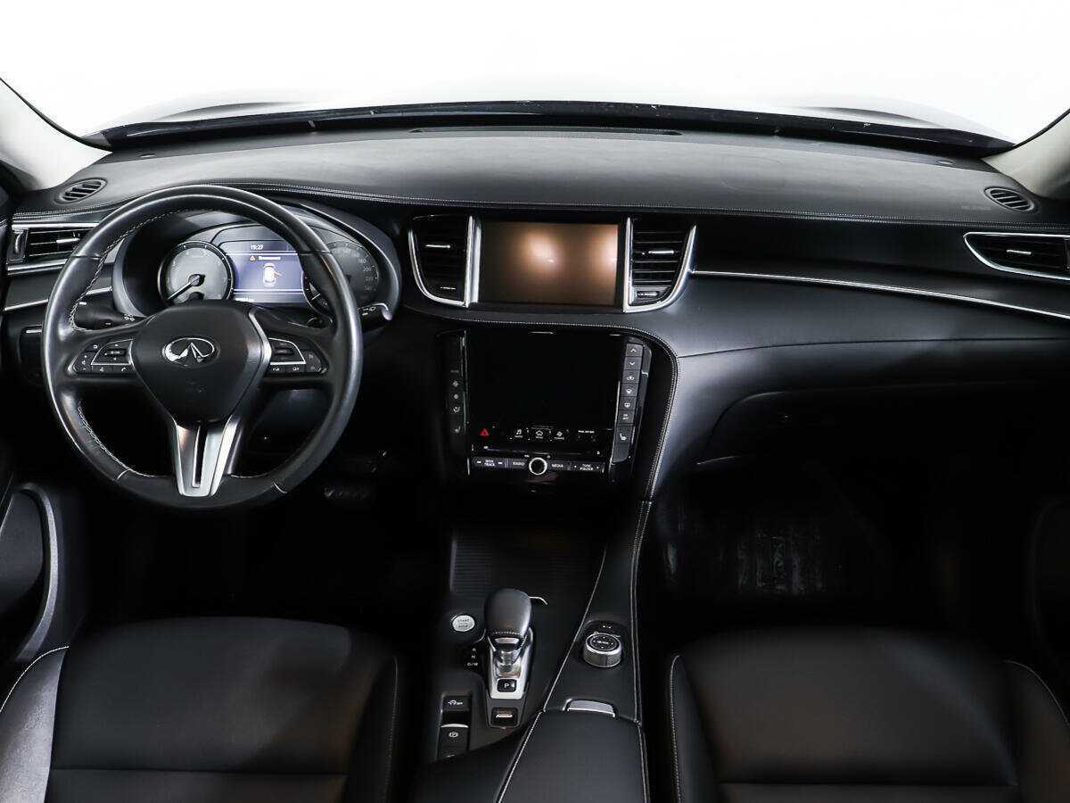 Infiniti QX50 2018 года с пробегом. Фото: #9