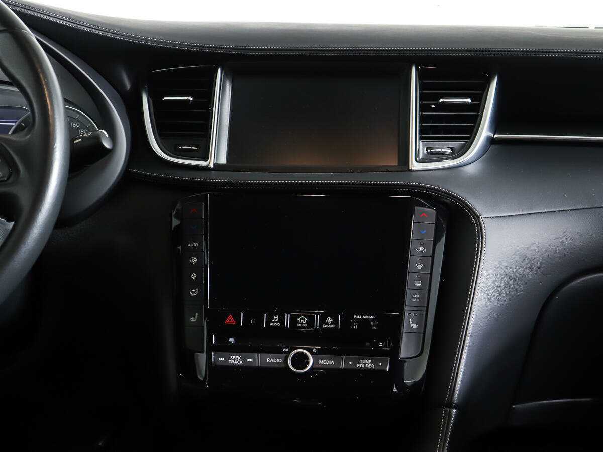 Infiniti QX50 2018 года с пробегом. Фото: #10