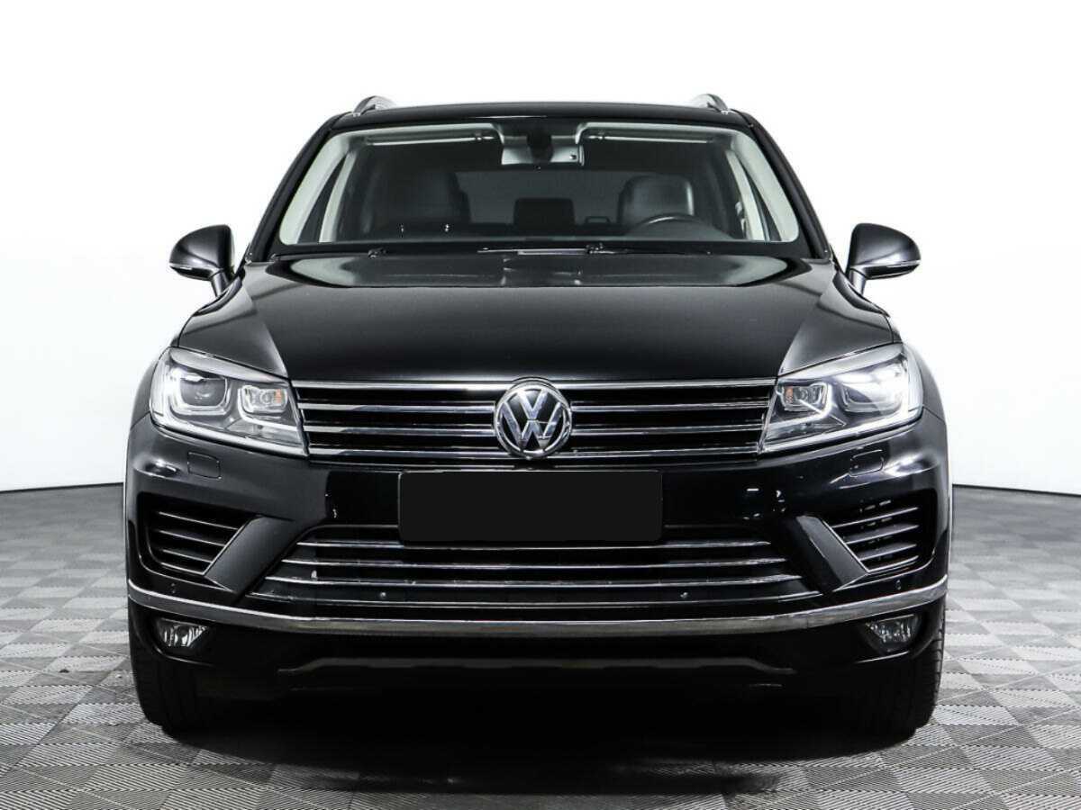 Volkswagen Touareg 2015 года с пробегом. Фото: #1