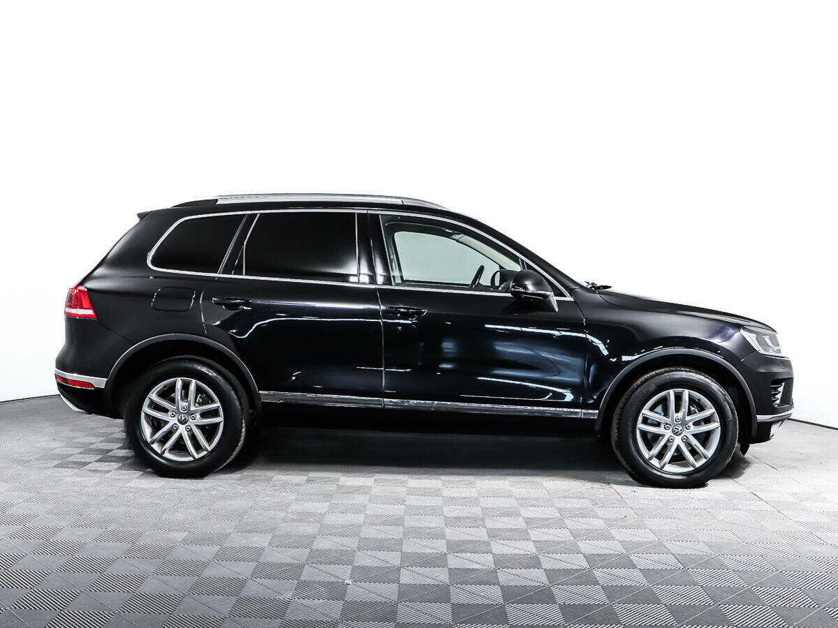 Volkswagen Touareg 2015 года с пробегом. Фото: #3