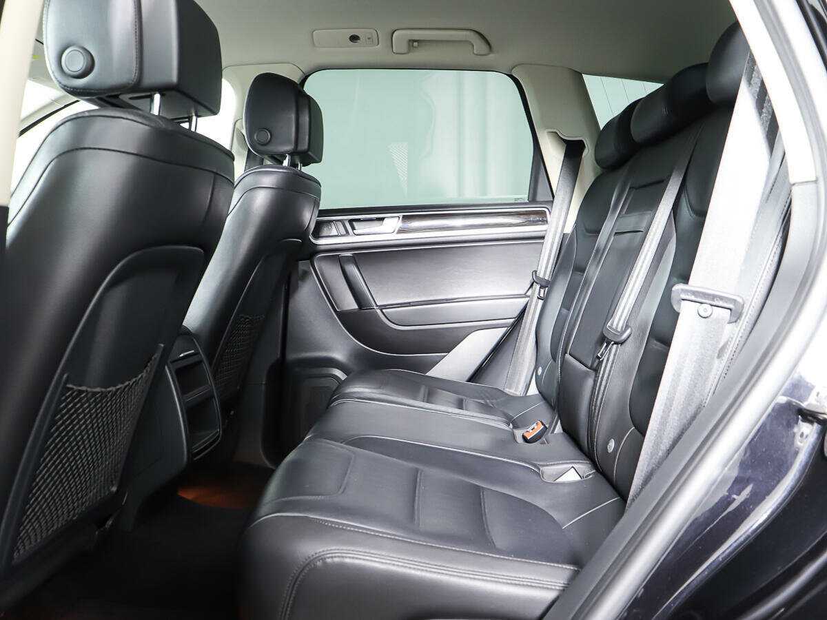 Volkswagen Touareg 2015 года с пробегом. Фото: #9
