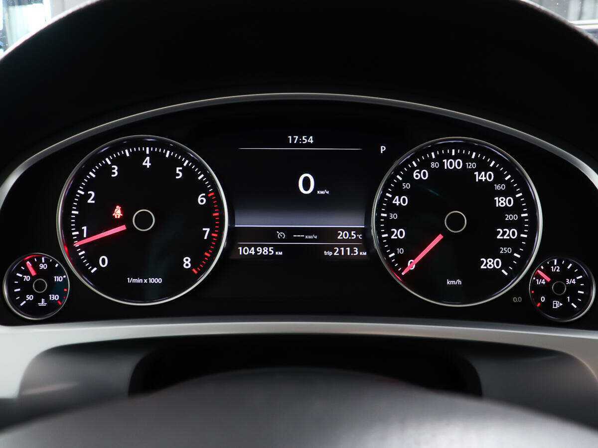 Volkswagen Touareg 2015 года с пробегом. Фото: #13