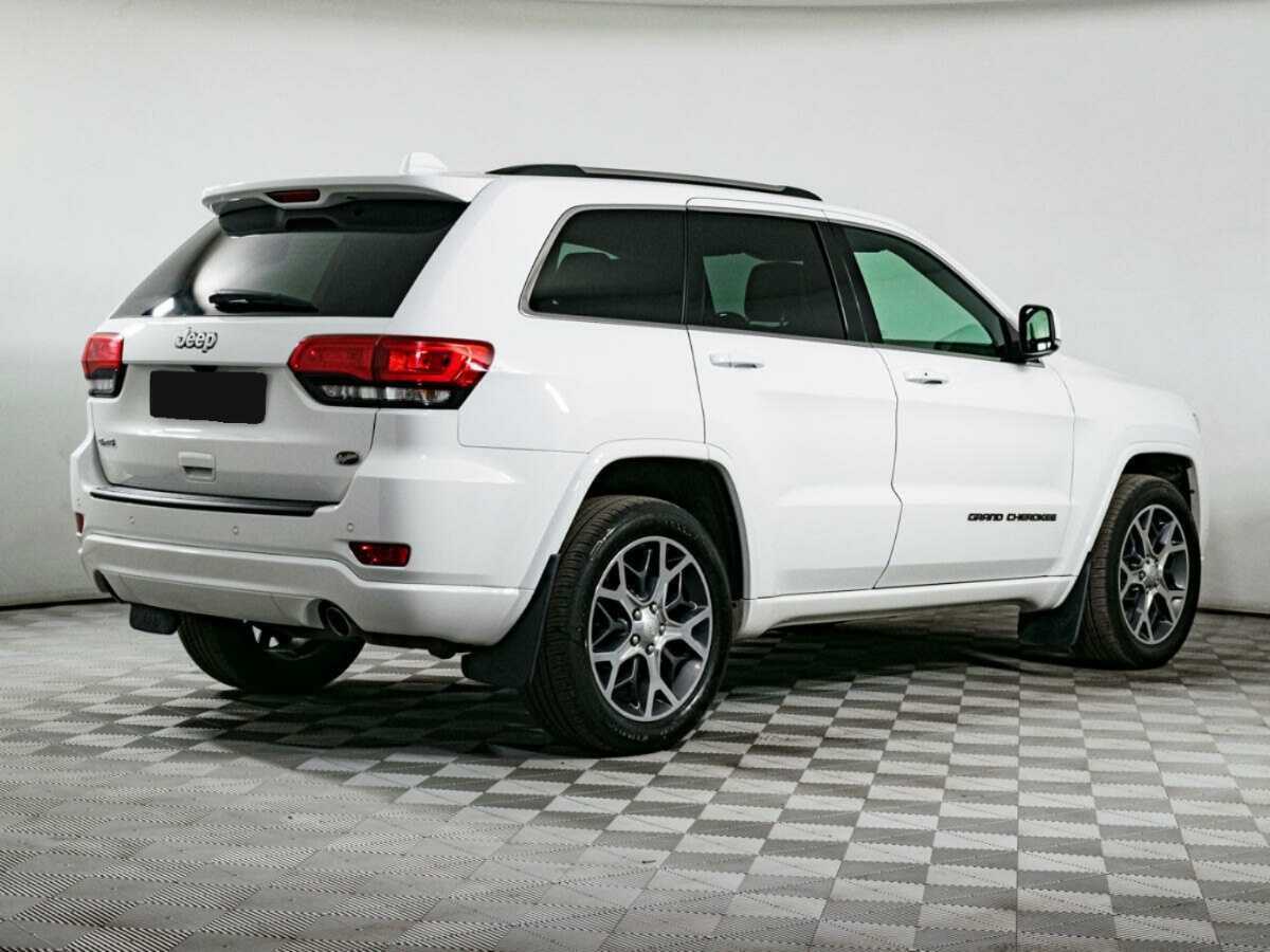 Jeep Grand Cherokee 2019 года с пробегом. Фото: #4