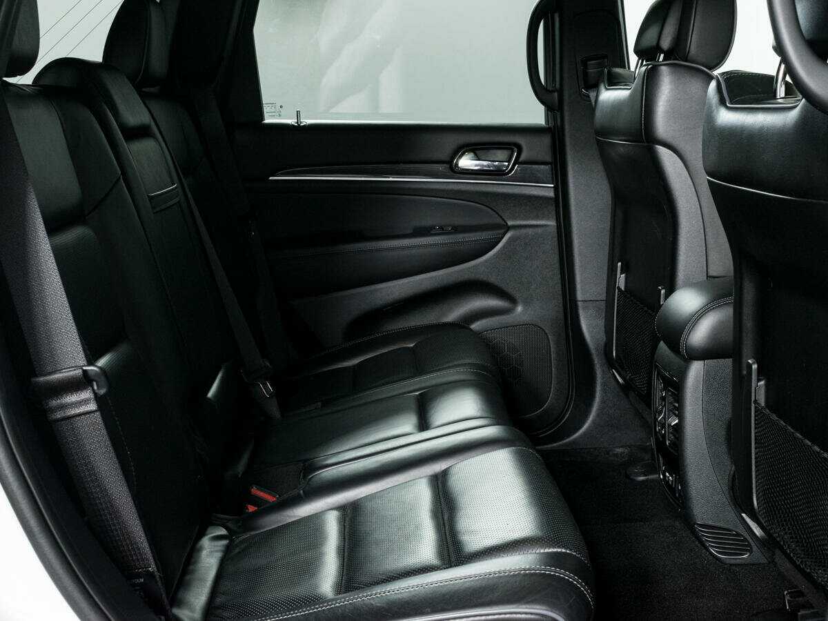 Jeep Grand Cherokee 2019 года с пробегом. Фото: #12