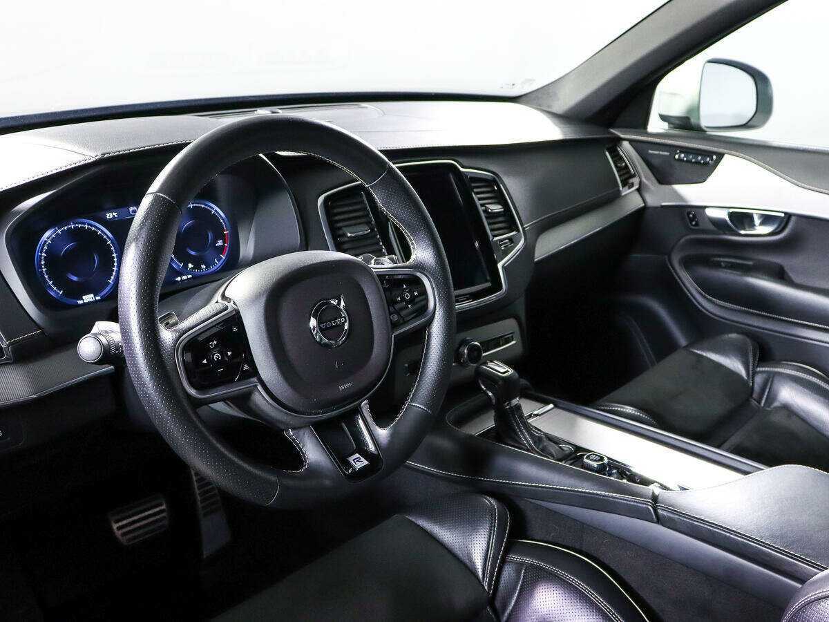 Volvo XC90 2018 года с пробегом. Фото: #13