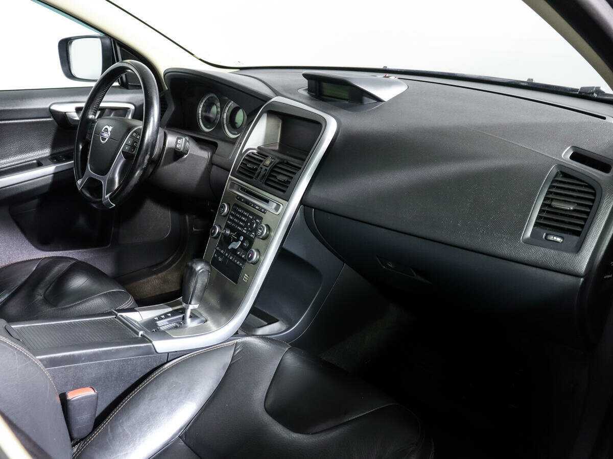 Volvo XC60 2010 года с пробегом. Фото: #8