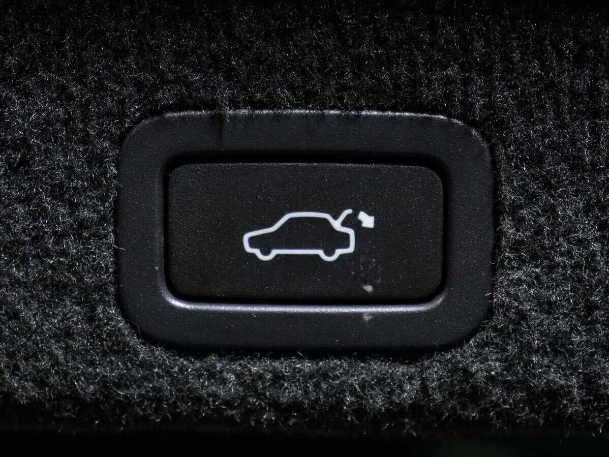 Volvo XC60 2010 года с пробегом. Фото: #17