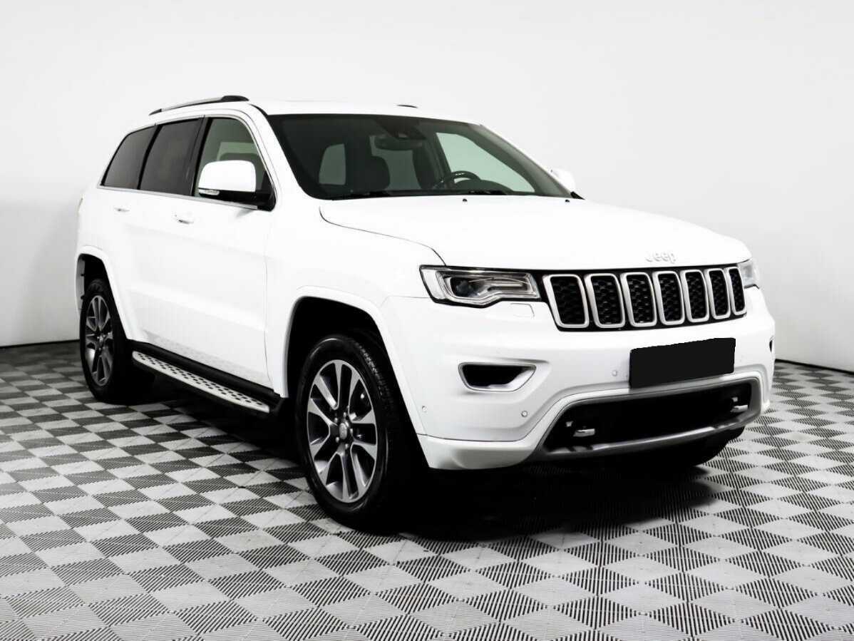 Jeep Grand Cherokee 2017 года с пробегом. Фото: #2
