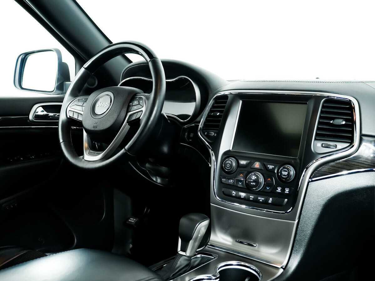 Jeep Grand Cherokee 2017 года с пробегом. Фото: #6