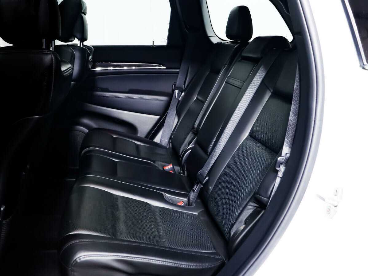 Jeep Grand Cherokee 2017 года с пробегом. Фото: #9