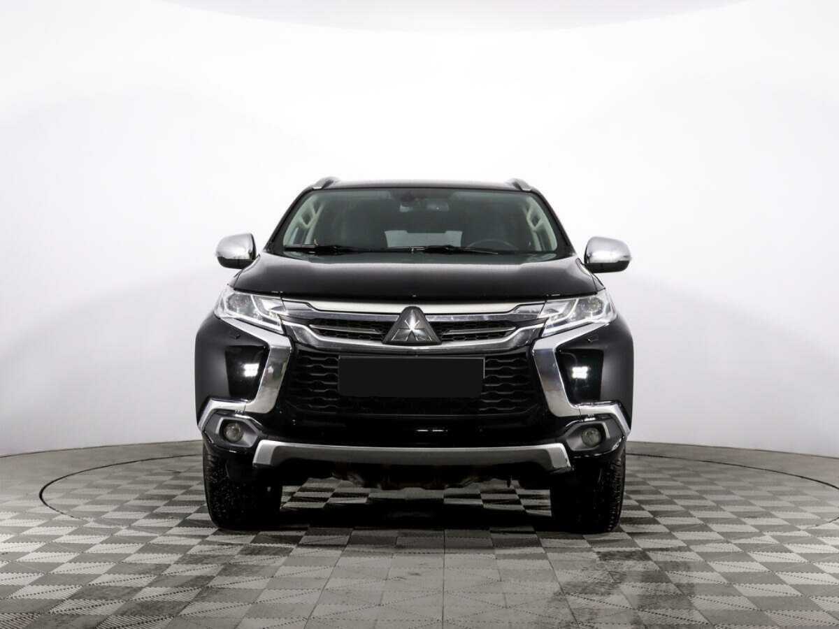 Mitsubishi Pajero Sport 2019 года с пробегом. Фото: #1