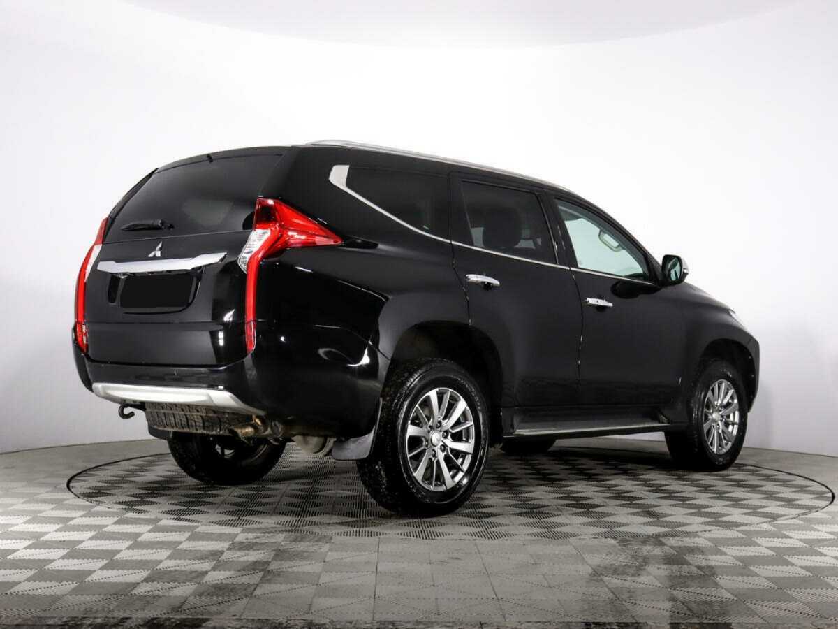 Mitsubishi Pajero Sport 2019 года с пробегом. Фото: #4