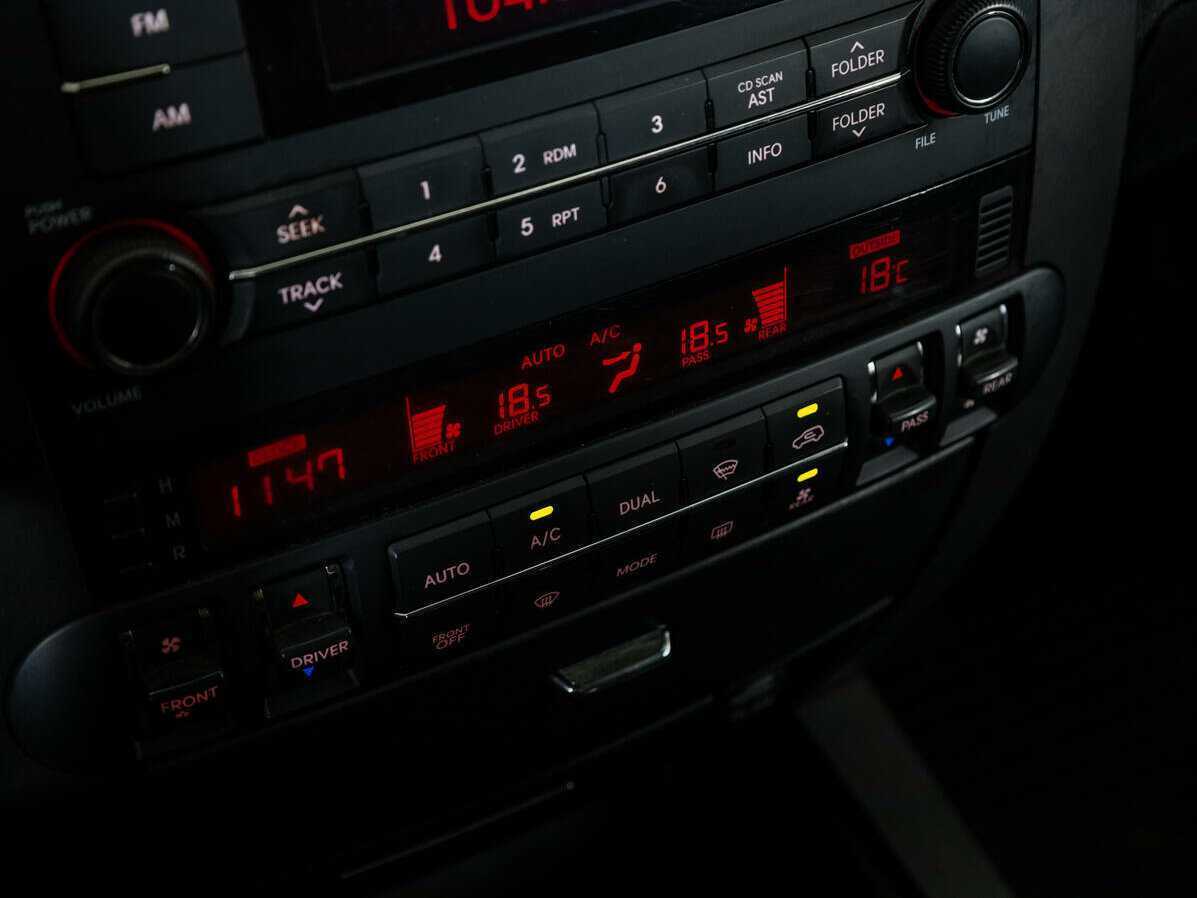 Kia Mohave 2014 года с пробегом. Фото: #16