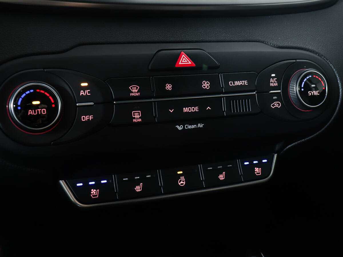 Kia Sorento 2017 года с пробегом. Фото: #24