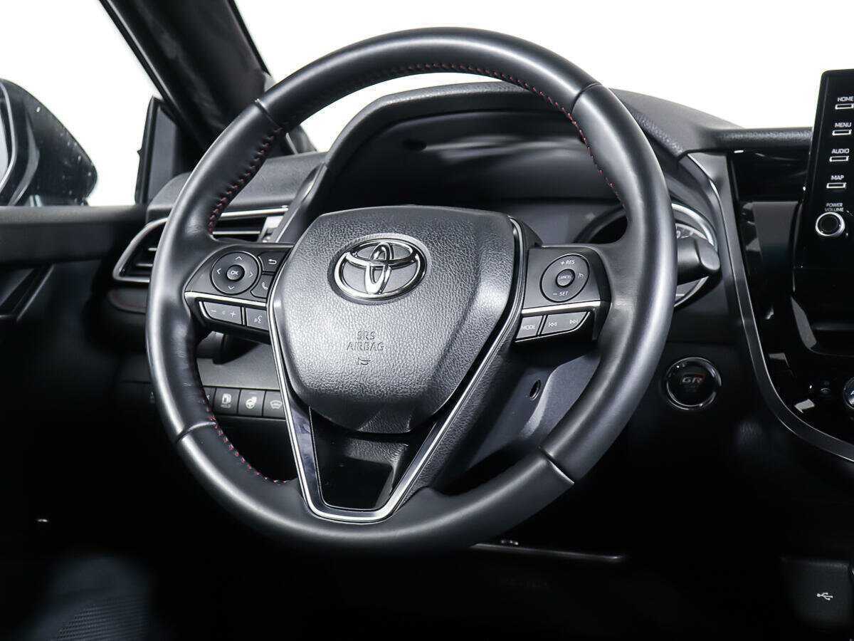 Toyota Camry 2021 года с пробегом. Фото: #12