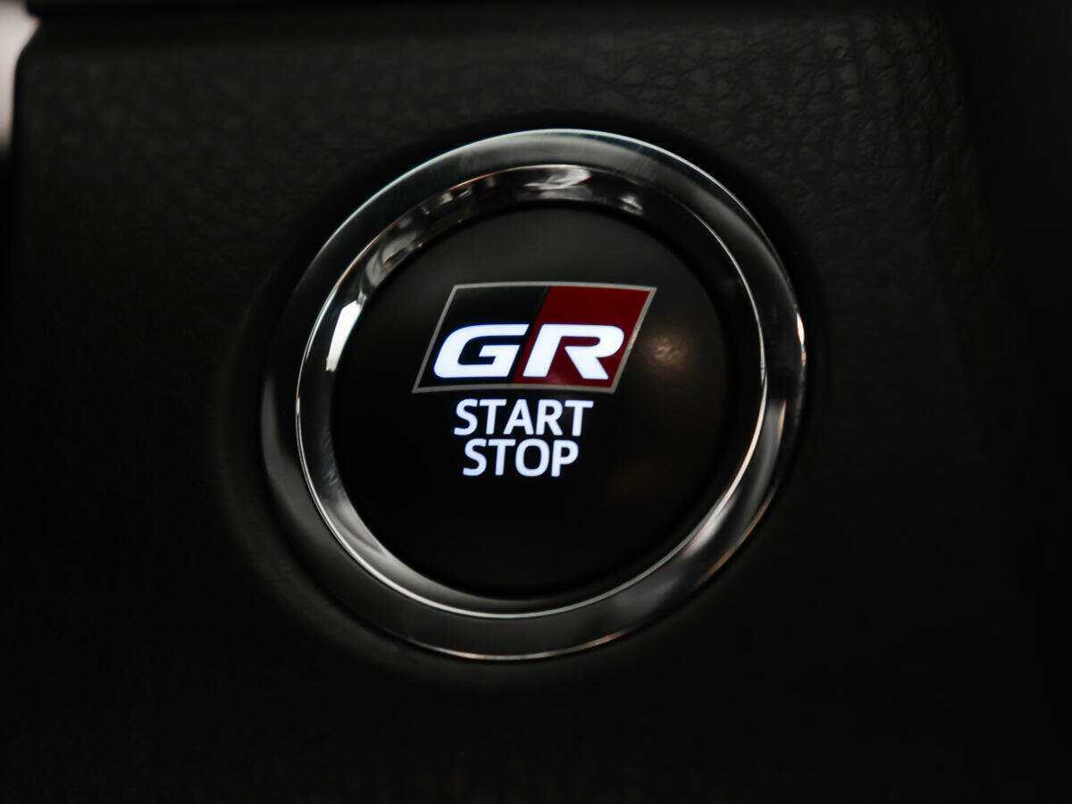 Toyota Camry 2021 года с пробегом. Фото: #14