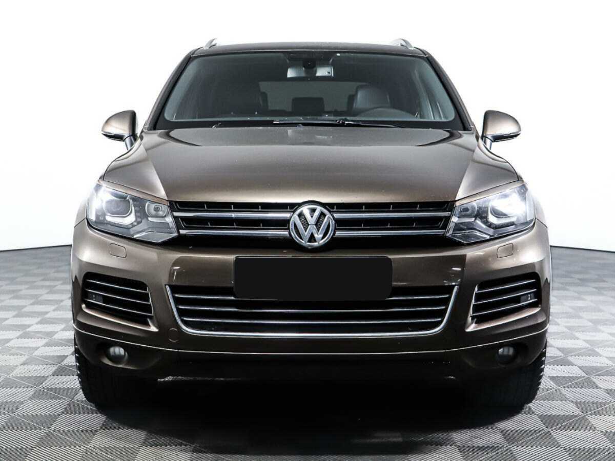 Volkswagen Touareg 2011 года с пробегом. Фото: #1
