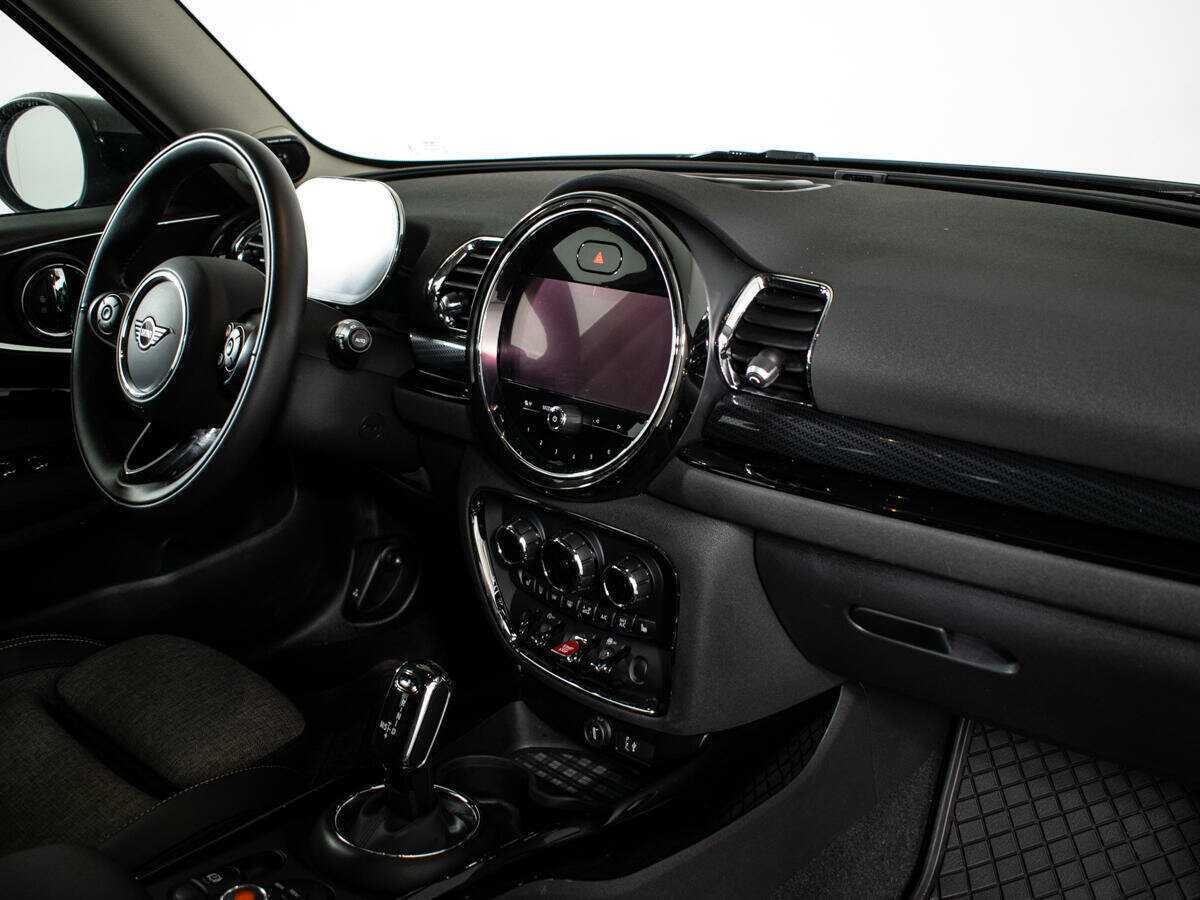 Mini Clubman 2021 года с пробегом. Фото: #5