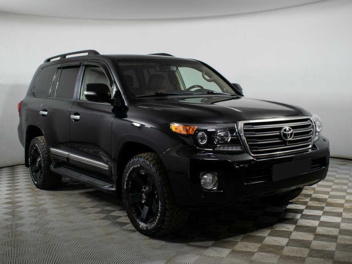 Toyota Land Cruiser 2015 года с пробегом. Фото: #2