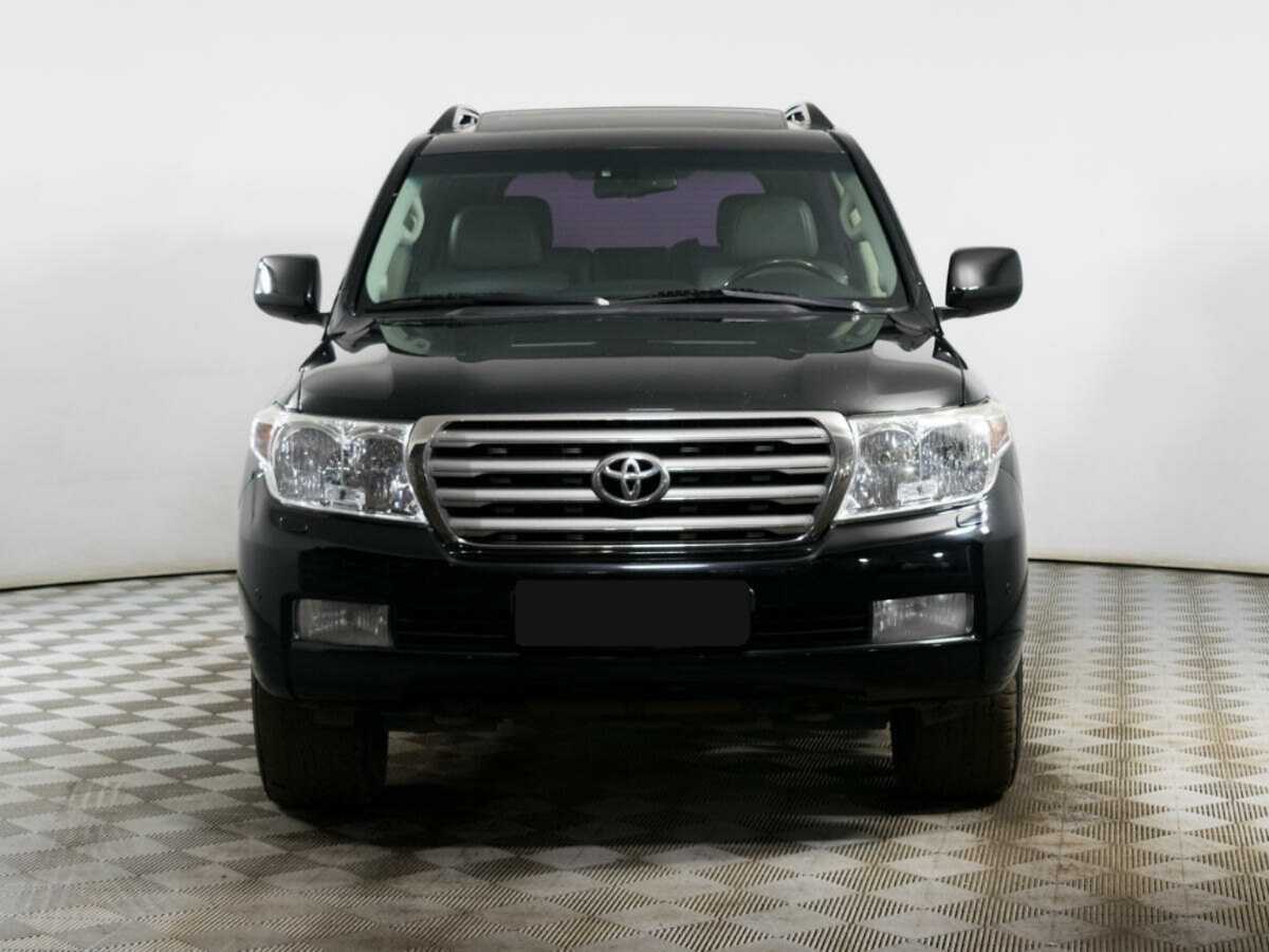 Toyota Land Cruiser 2010 года с пробегом. Фото: #1