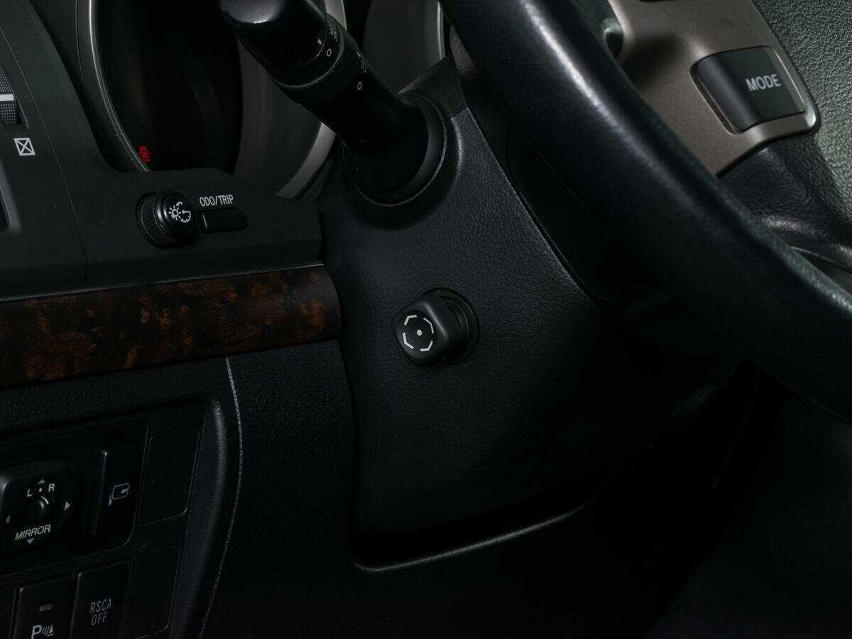 Toyota Land Cruiser 2010 года с пробегом. Фото: #16