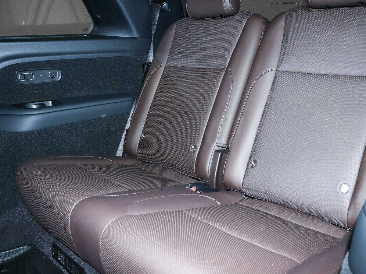 LiXiang L9 2023 года с пробегом. Фото: #10