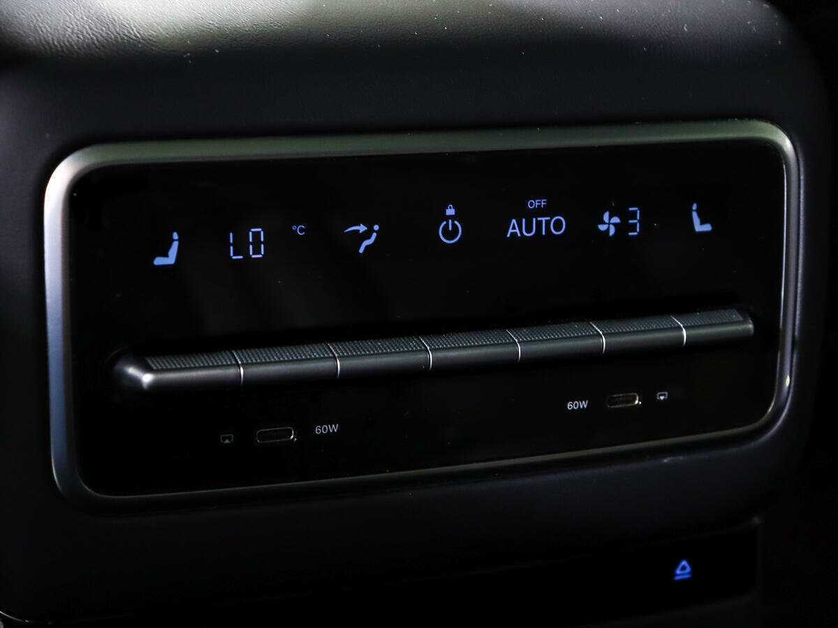 LiXiang L9 2023 года с пробегом. Фото: #13