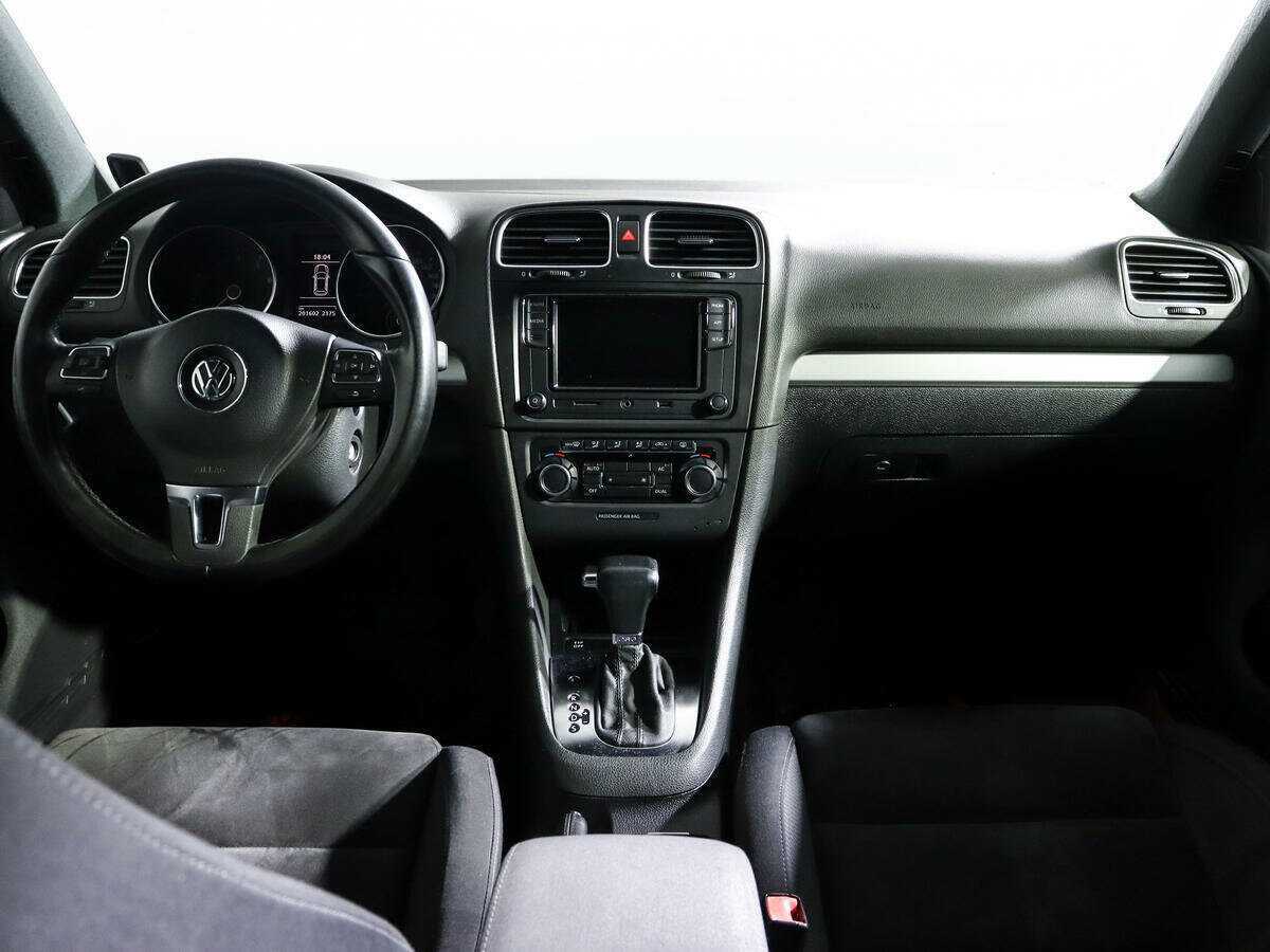 Volkswagen Golf 2009 года с пробегом. Фото: #11