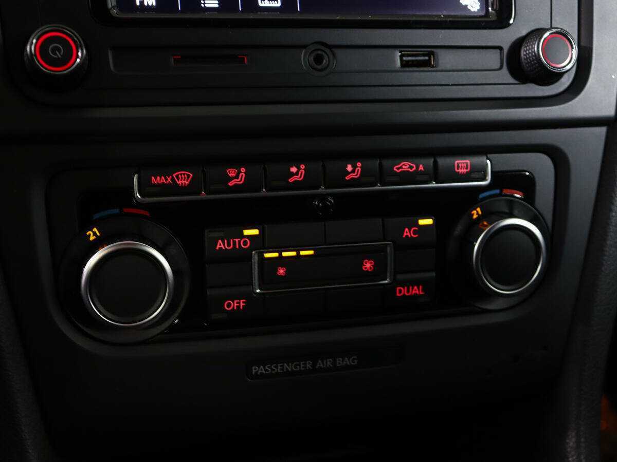 Volkswagen Golf 2009 года с пробегом. Фото: #19