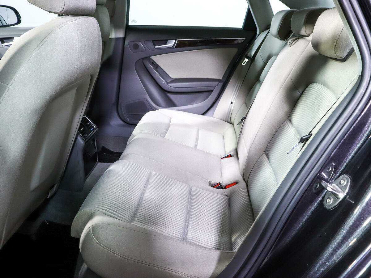 Audi A4 2011 года с пробегом. Фото: #7