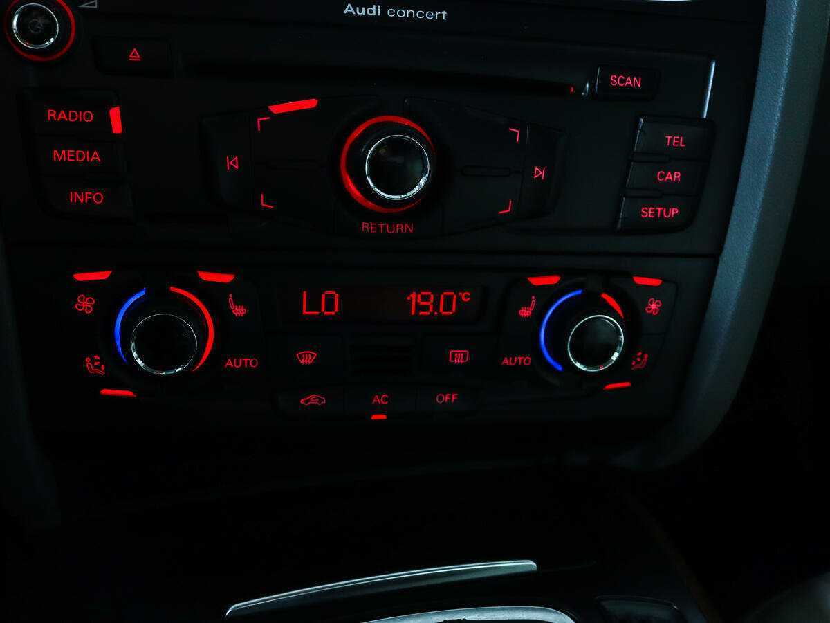 Audi A4 2011 года с пробегом. Фото: #13