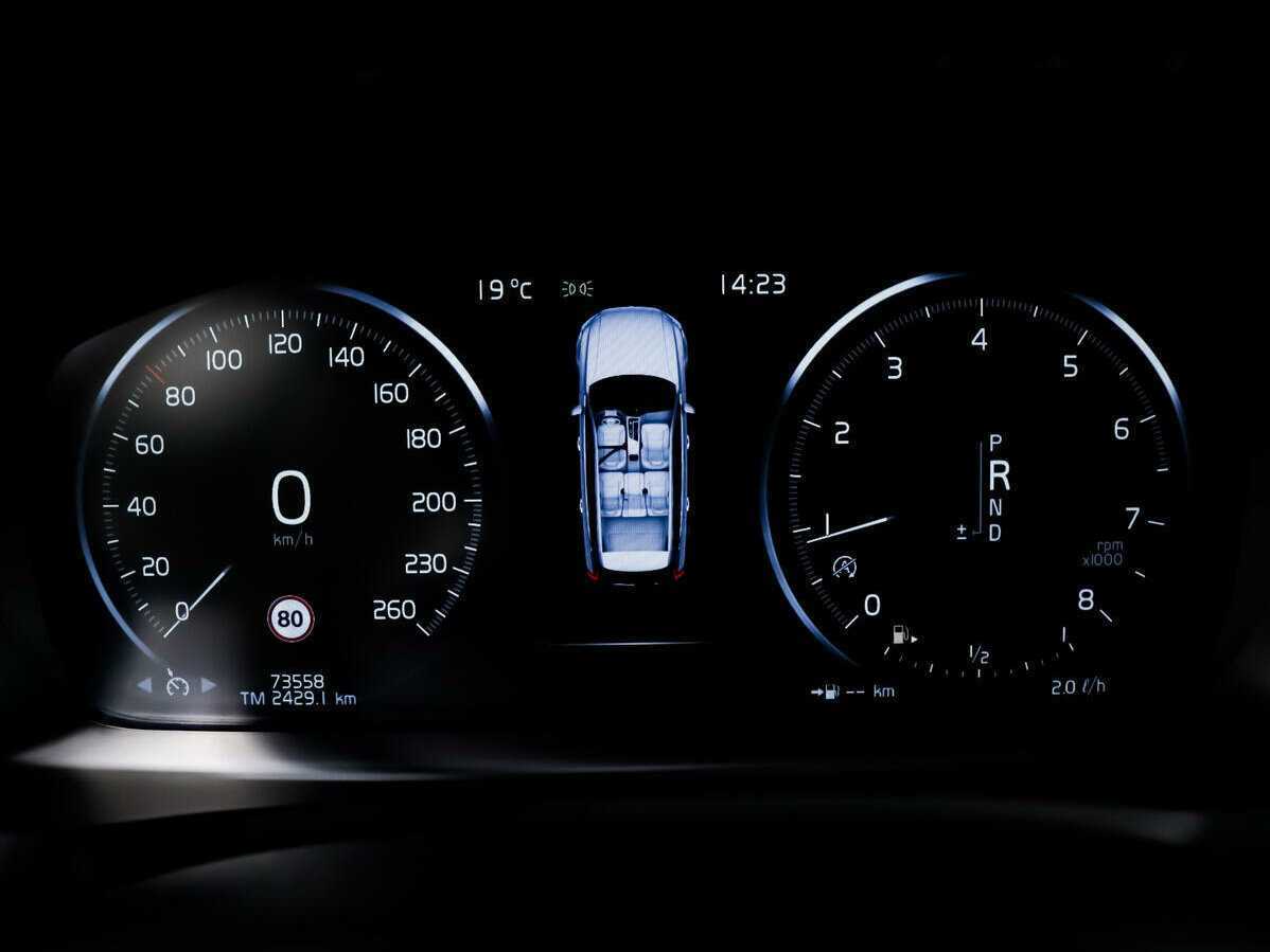 Volvo XC90 2015 года с пробегом. Фото: #9