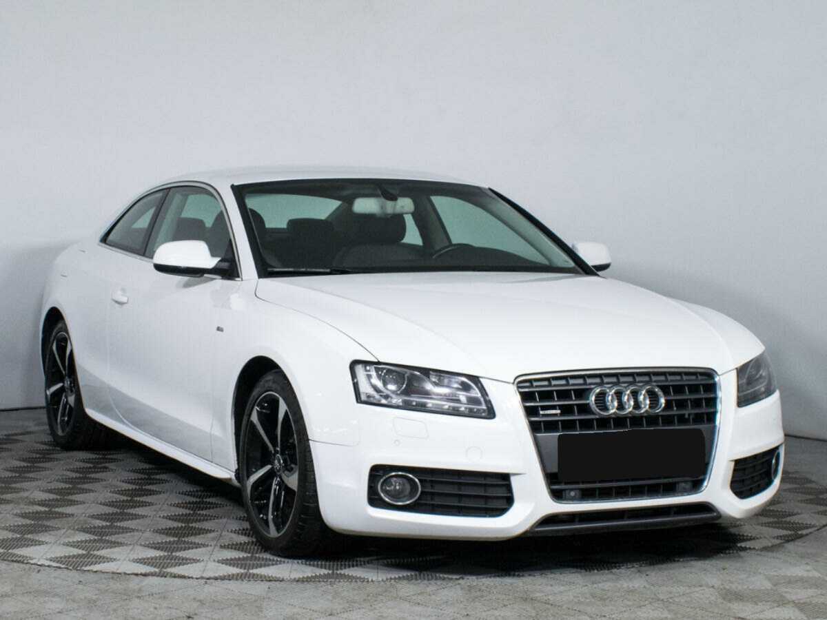Audi A5 2010 года с пробегом. Фото: #2